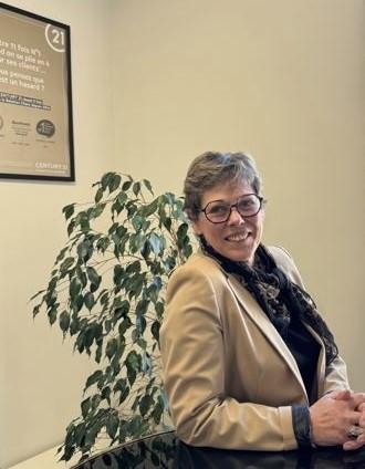 Véronique DE LAMBERTERIE