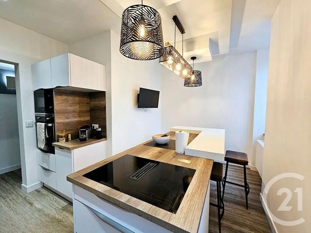 maison à vendre - 8 pièces - 260.7 m2 - BOYNES - 45 - CENTRE - Century 21 L'Ecu D'Or