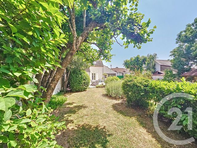 maison à vendre - 9 pièces - 254.55 m2 - ST HILAIRE ST MESMIN - 45 - CENTRE - Century 21 L'Ecu D'Or