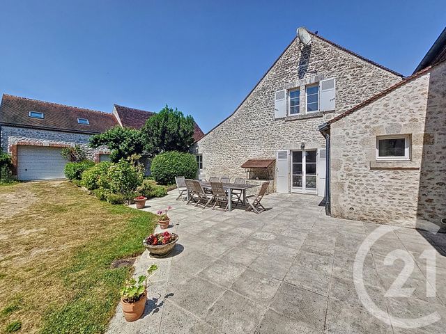 maison à vendre - 9 pièces - 254.55 m2 - ST HILAIRE ST MESMIN - 45 - CENTRE - Century 21 L'Ecu D'Or