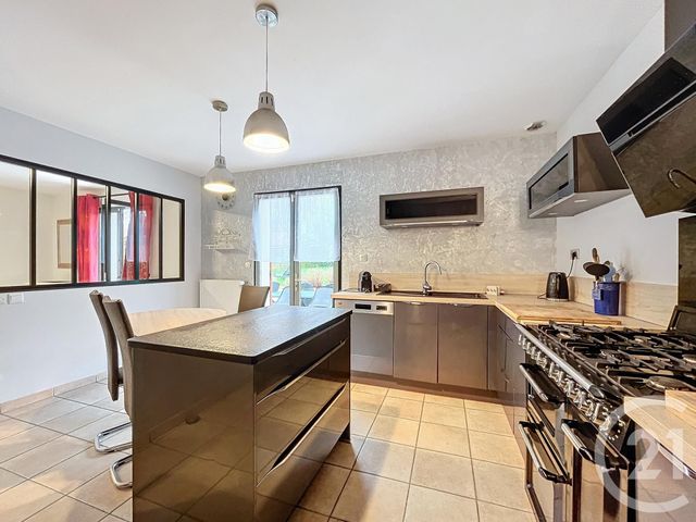 maison à louer - 6 pièces - 154.61 m2 - LA FERTE ST AUBIN - 45 - CENTRE - Century 21 L'Ecu D'Or