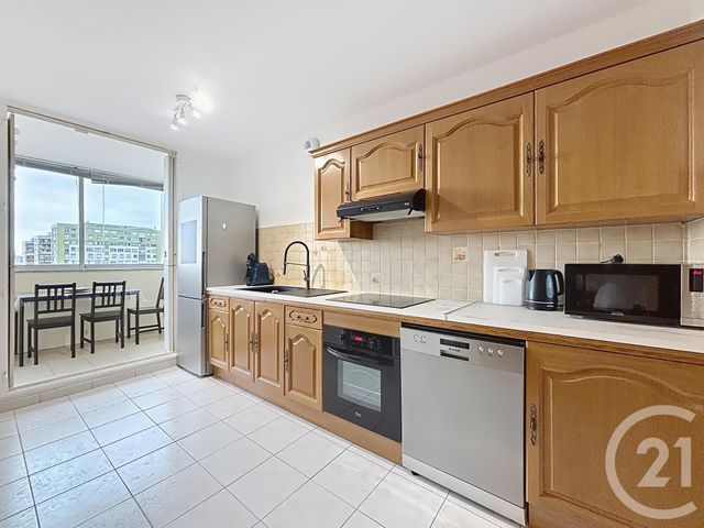 Appartement Chambre à louer - 1 pièce - 10.0 m2 - ORLEANS - 45 - CENTRE - Century 21 L'Ecu D'Or