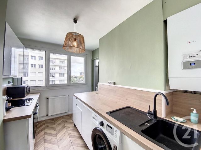 Appartement Chambre à louer - 1 pièce - 11.0 m2 - ORLEANS - 45 - CENTRE - Century 21 L'Ecu D'Or