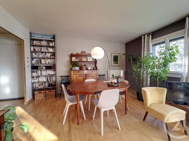 Appartement F5 à vendre - 5 pièces - 100.8 m2 - OLIVET - 45 - CENTRE - Century 21 L'Ecu D'Or