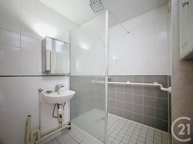 Appartement F2 à vendre - 2 pièces - 50.0 m2 - OLIVET - 45 - CENTRE - Century 21 L'Ecu D'Or