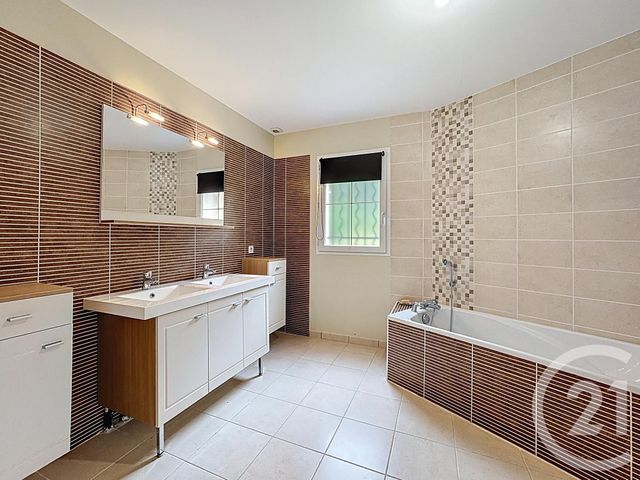 maison à vendre - 7 pièces - 240.0 m2 - ARDON - 45 - CENTRE - Century 21 L'Ecu D'Or