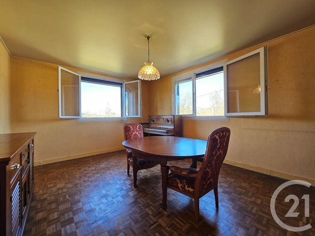 maison à vendre - 9 pièces - 190.97 m2 - LIGNY LE RIBAULT - 45 - CENTRE - Century 21 L'Ecu D'Or