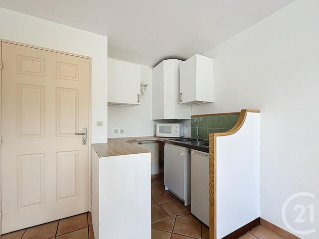 maison à louer - 2 pièces - 38.0 m2 - ARDON - 45 - CENTRE - Century 21 L'Ecu D'Or