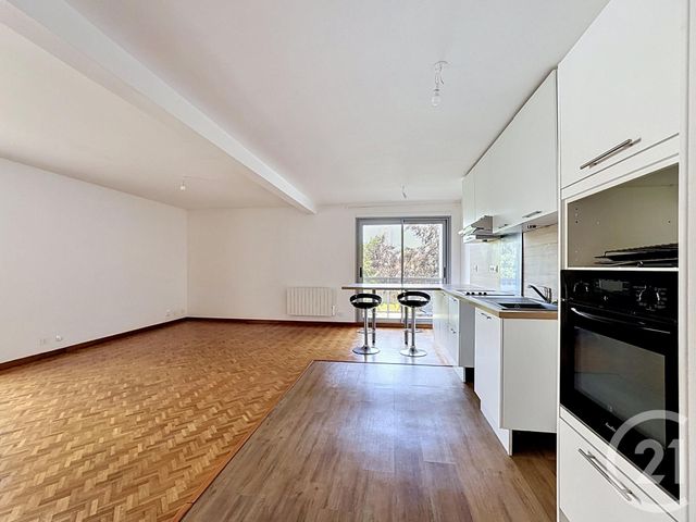 Appartement T3 à vendre - 3 pièces - 84.19 m2 - OLIVET - 45 - CENTRE - Century 21 L'Ecu D'Or