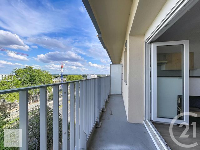 Appartement F2 à vendre - 2 pièces - 47.19 m2 - ORLEANS - 45 - CENTRE - Century 21 L'Ecu D'Or