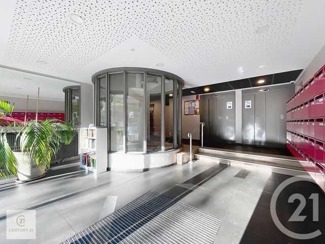 Appartement F2 à vendre - 2 pièces - 47.19 m2 - ORLEANS - 45 - CENTRE - Century 21 L'Ecu D'Or