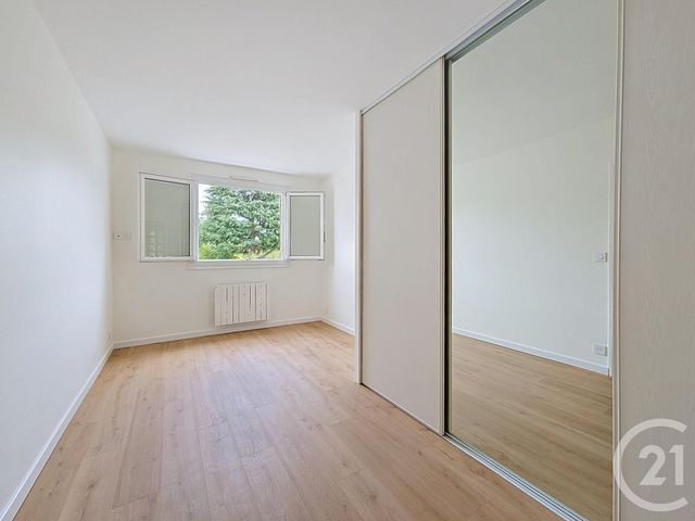 Appartement F4 à vendre - 4 pièces - 100.49 m2 - OLIVET - 45 - CENTRE - Century 21 L'Ecu D'Or
