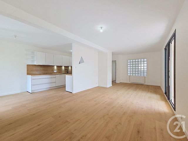 Appartement F4 à vendre - 4 pièces - 100.49 m2 - OLIVET - 45 - CENTRE - Century 21 L'Ecu D'Or