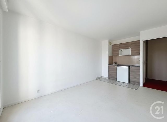 Appartement Studio à vendre - 1 pièce - 23.0 m2 - ORLEANS - 45 - CENTRE - Century 21 L'Ecu D'Or