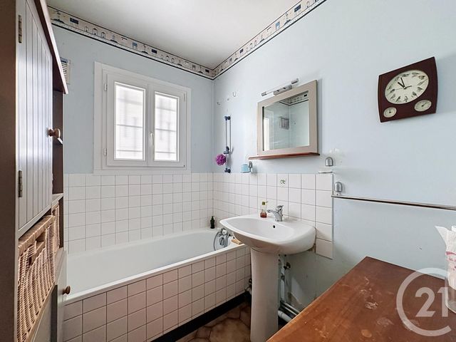 maison à vendre - 3 pièces - 70.0 m2 - ST PRYVE ST MESMIN - 45 - CENTRE - Century 21 L'Ecu D'Or
