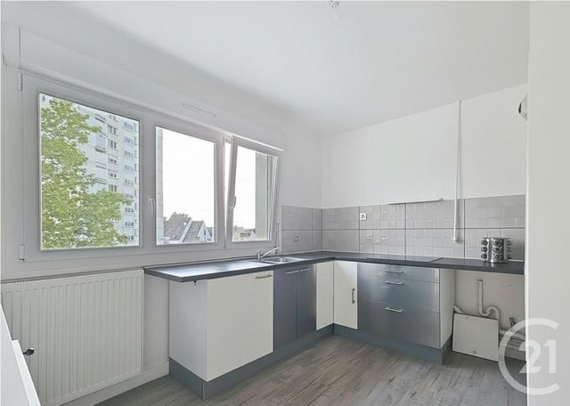 Appartement F2 à vendre - 2 pièces - 51.85 m2 - OLIVET - 45 - CENTRE - Century 21 L'Ecu D'Or