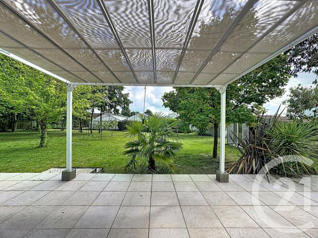 maison à vendre - 5 pièces - 170.0 m2 - ST DENIS EN VAL - 45 - CENTRE - Century 21 L'Ecu D'Or