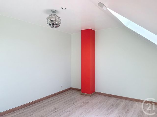 maison à vendre - 5 pièces - 123.6 m2 - ST PRYVE ST MESMIN - 45 - CENTRE - Century 21 L'Ecu D'Or